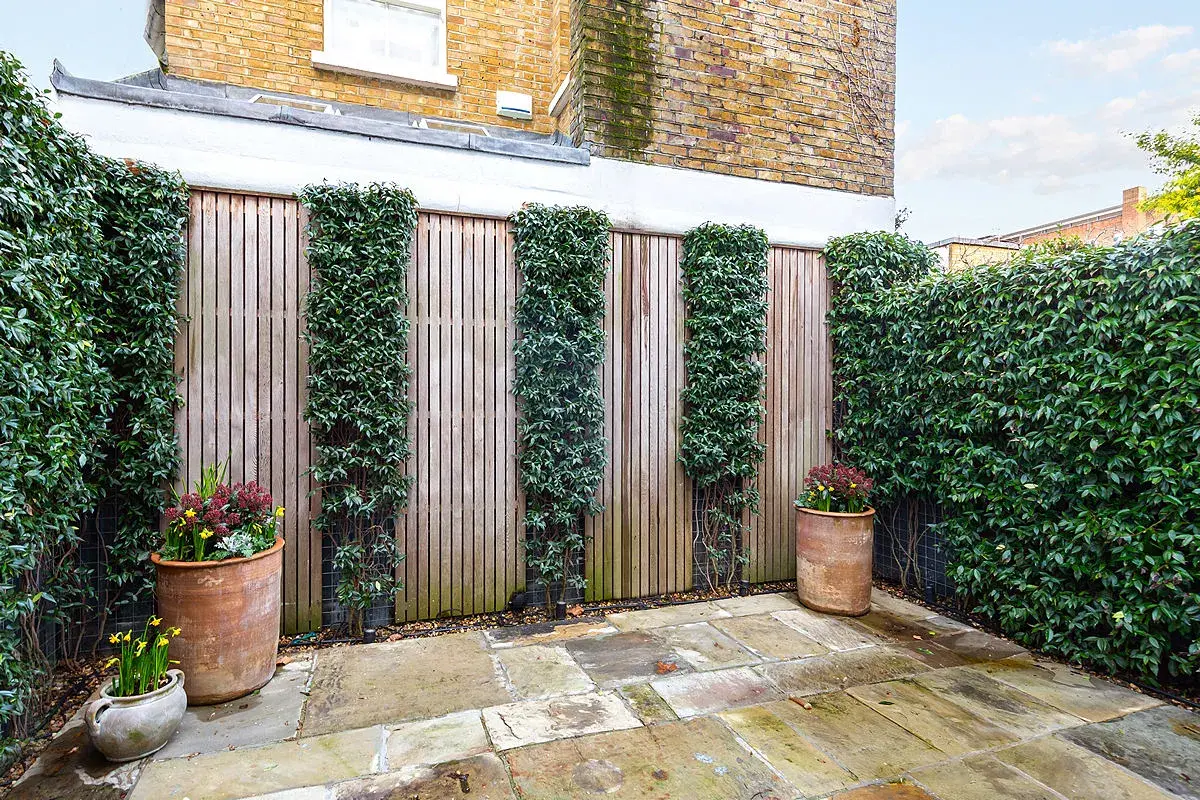 Pembroke Square, holiday home in Kensington, London