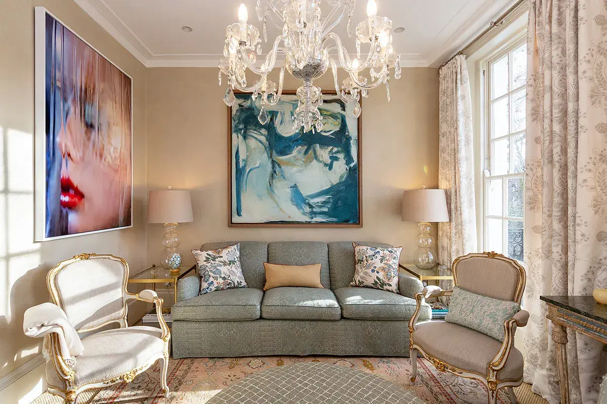 Pembroke Square, holiday home in Kensington, London