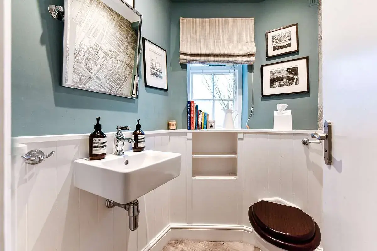 Peel Street, holiday home in Kensington, London