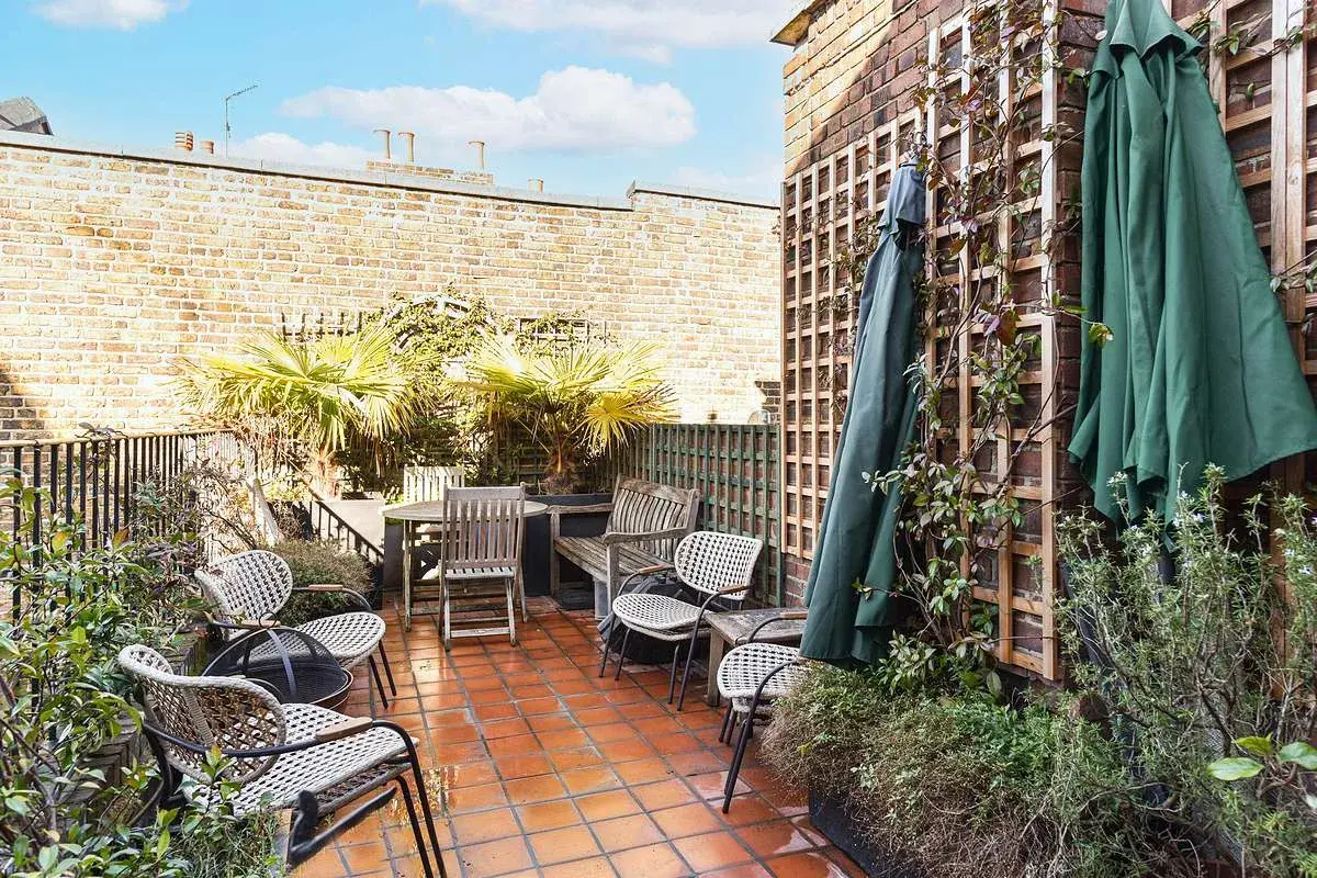 Peel Street, holiday home in Kensington, London