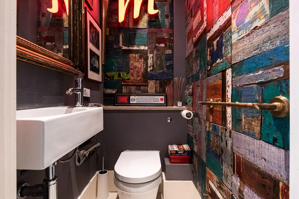 Dalgarno Gardens, holiday home in Kensington, London