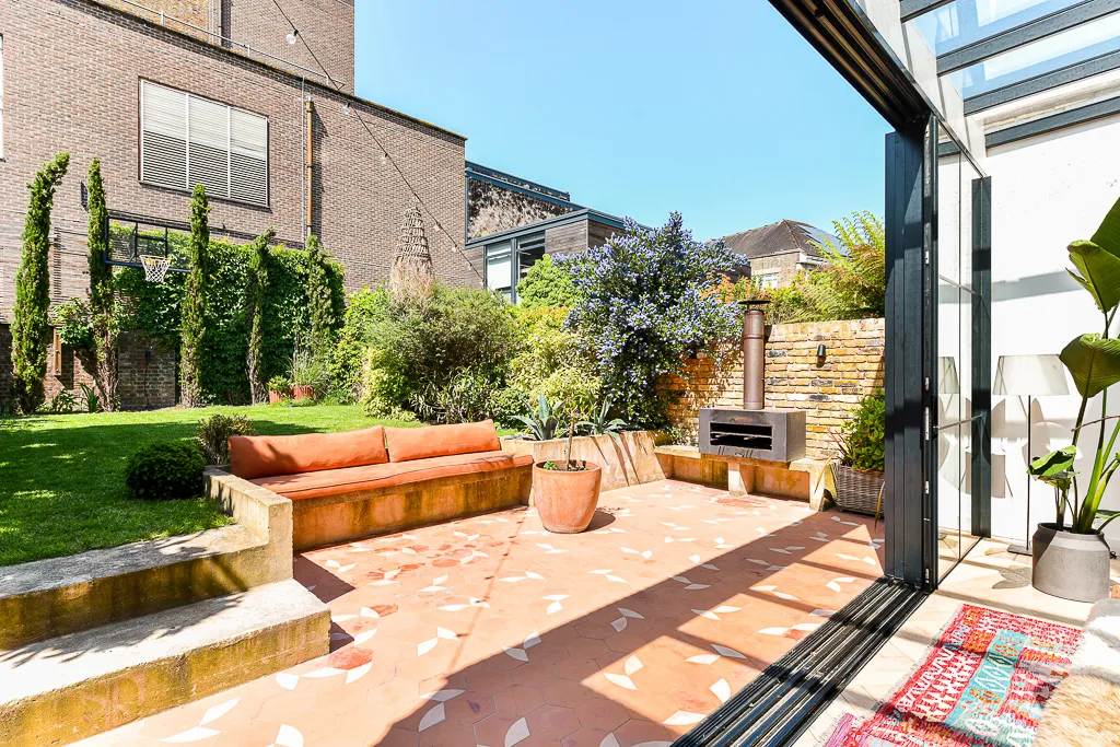 Hadley Gardens, holiday home in Chiswick, London