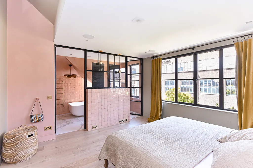 Hadley Gardens, holiday home in Chiswick, London