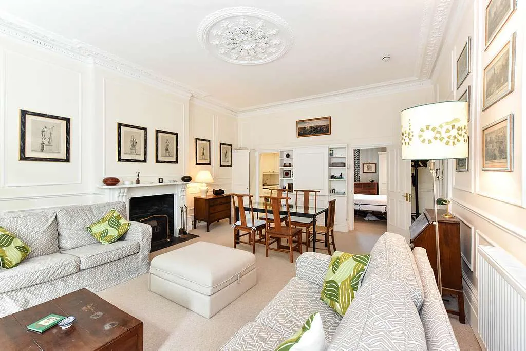 Beaufort Gardens, holiday apartment in Belgravia, London