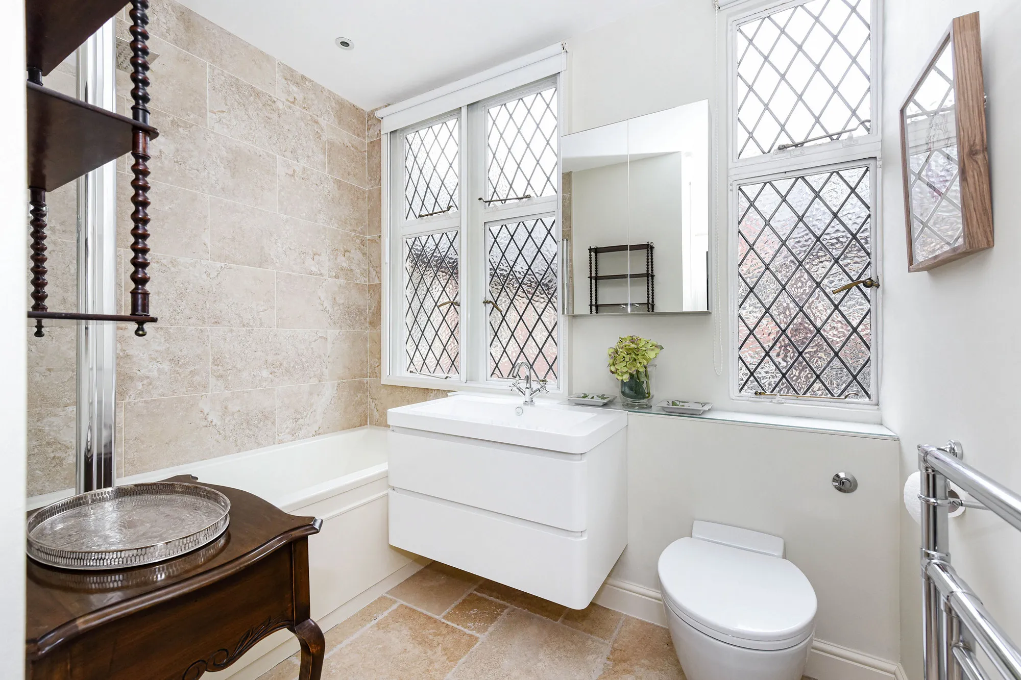 Kensington Gardens, holiday apartment in Kensington, London