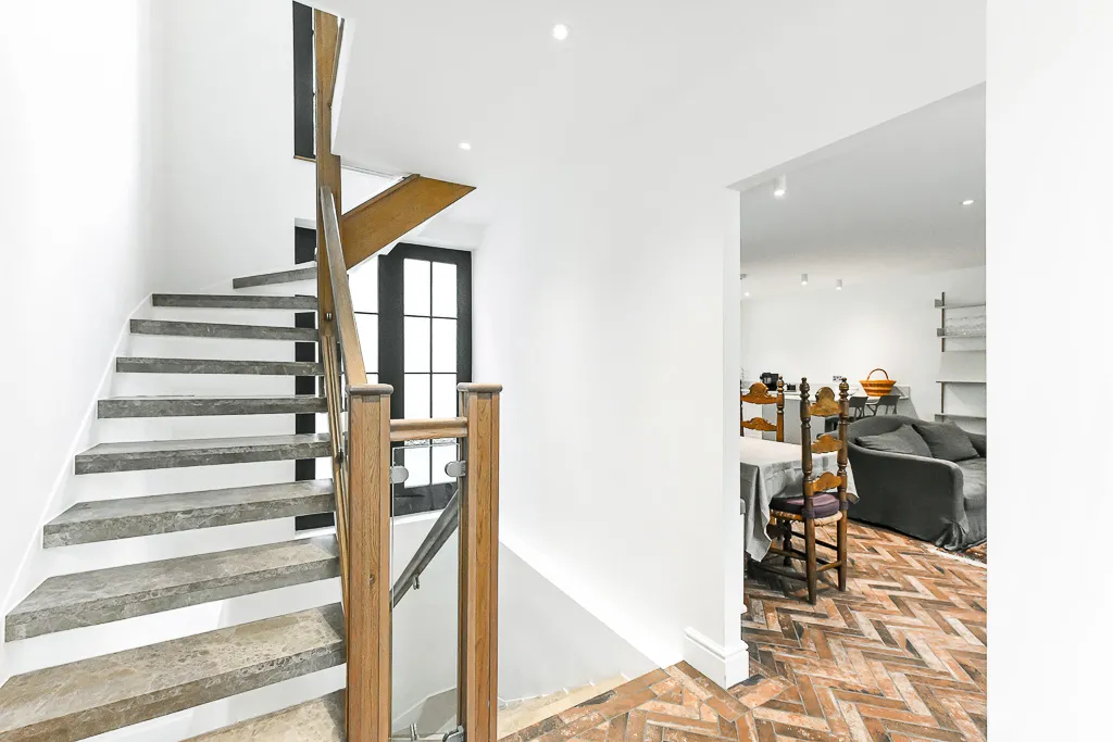 Albert Mews II, holiday mews in Kensington, London