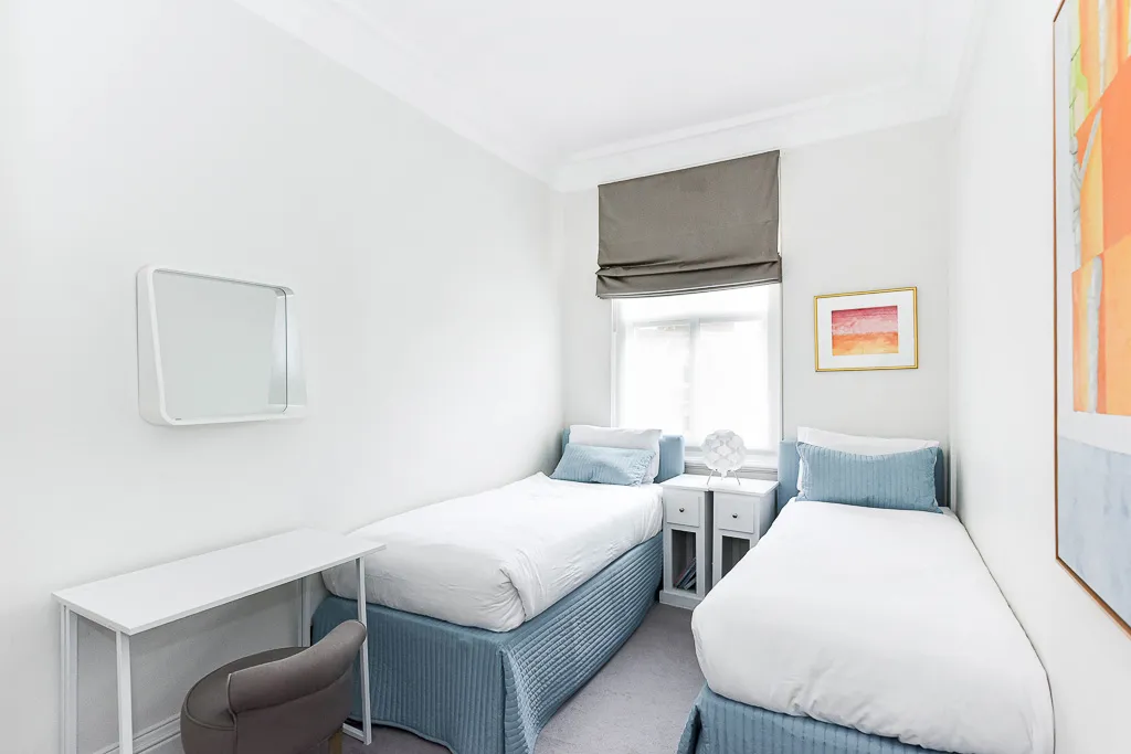 Kensington Court, holiday apartment in Kensington, London