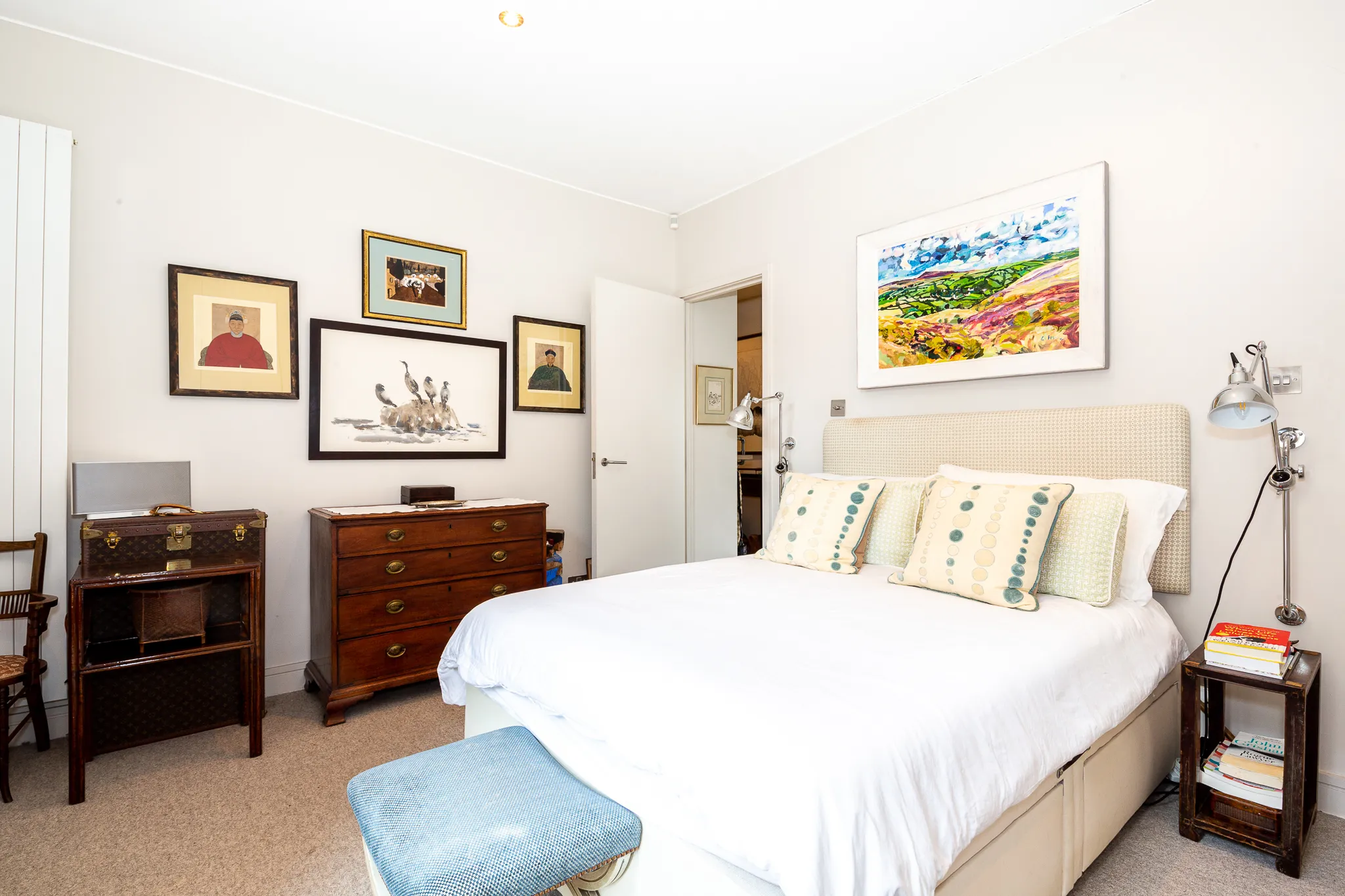 Portobello Road, holiday apartment in Notting Hill, London