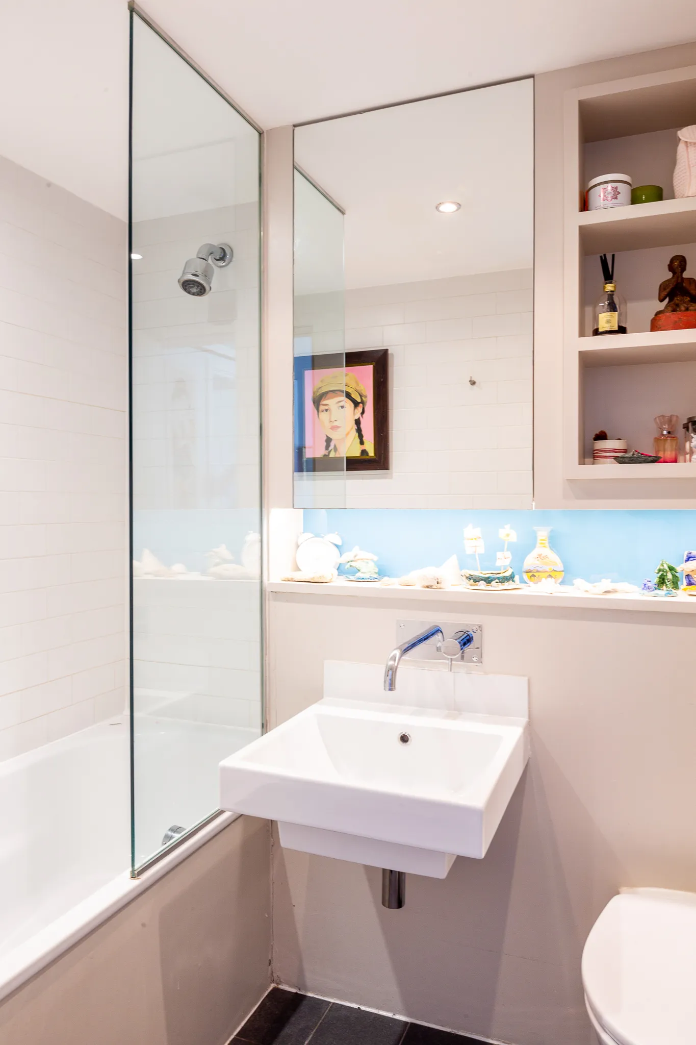 Portobello Road, holiday apartment in Notting Hill, London