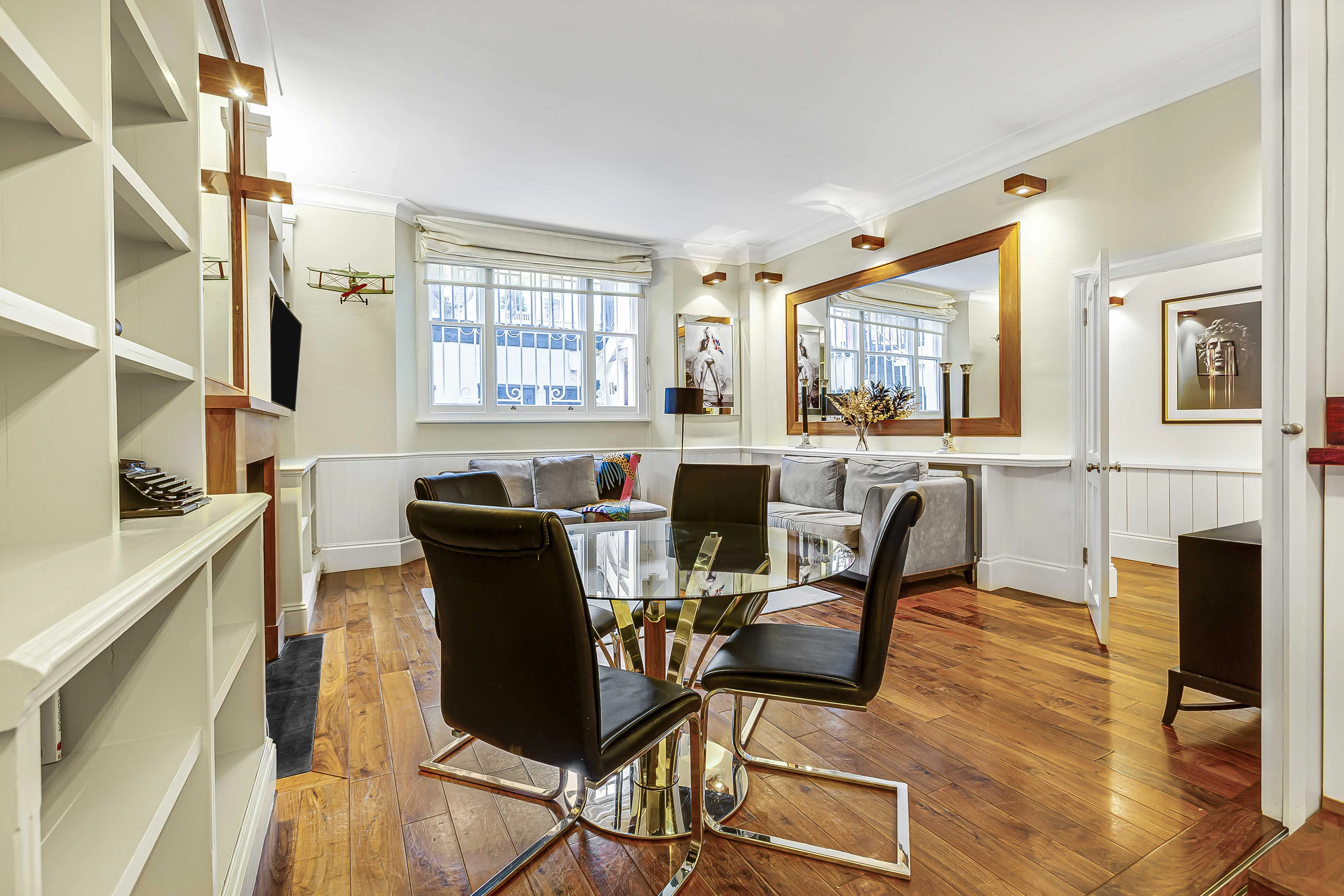 Queens Gate II, holiday apartment in Kensington, London