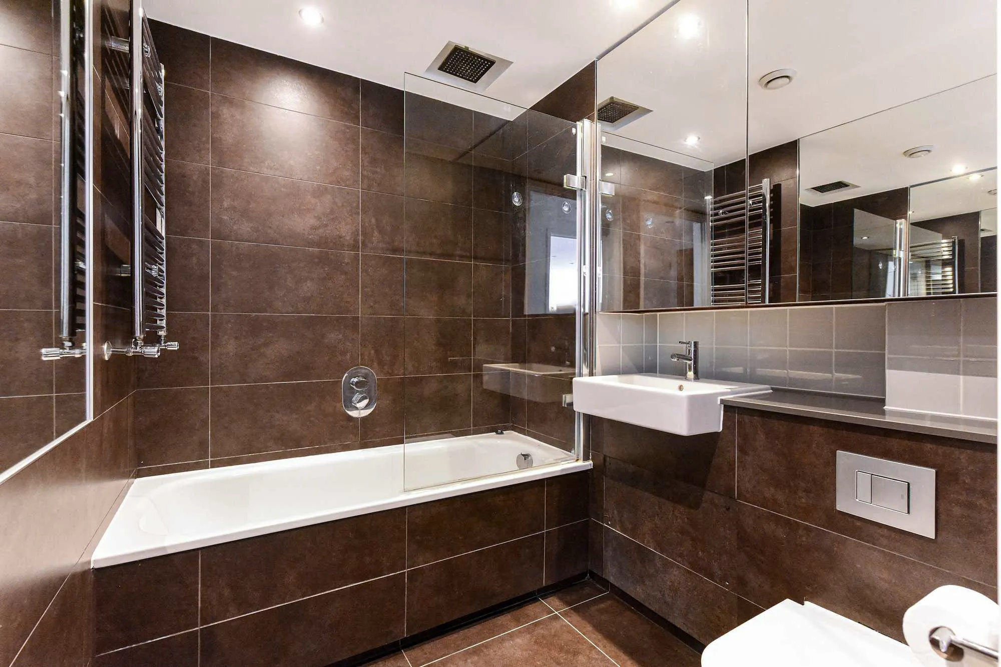 Vintry Court, holiday apartment in City of London & Borough, London