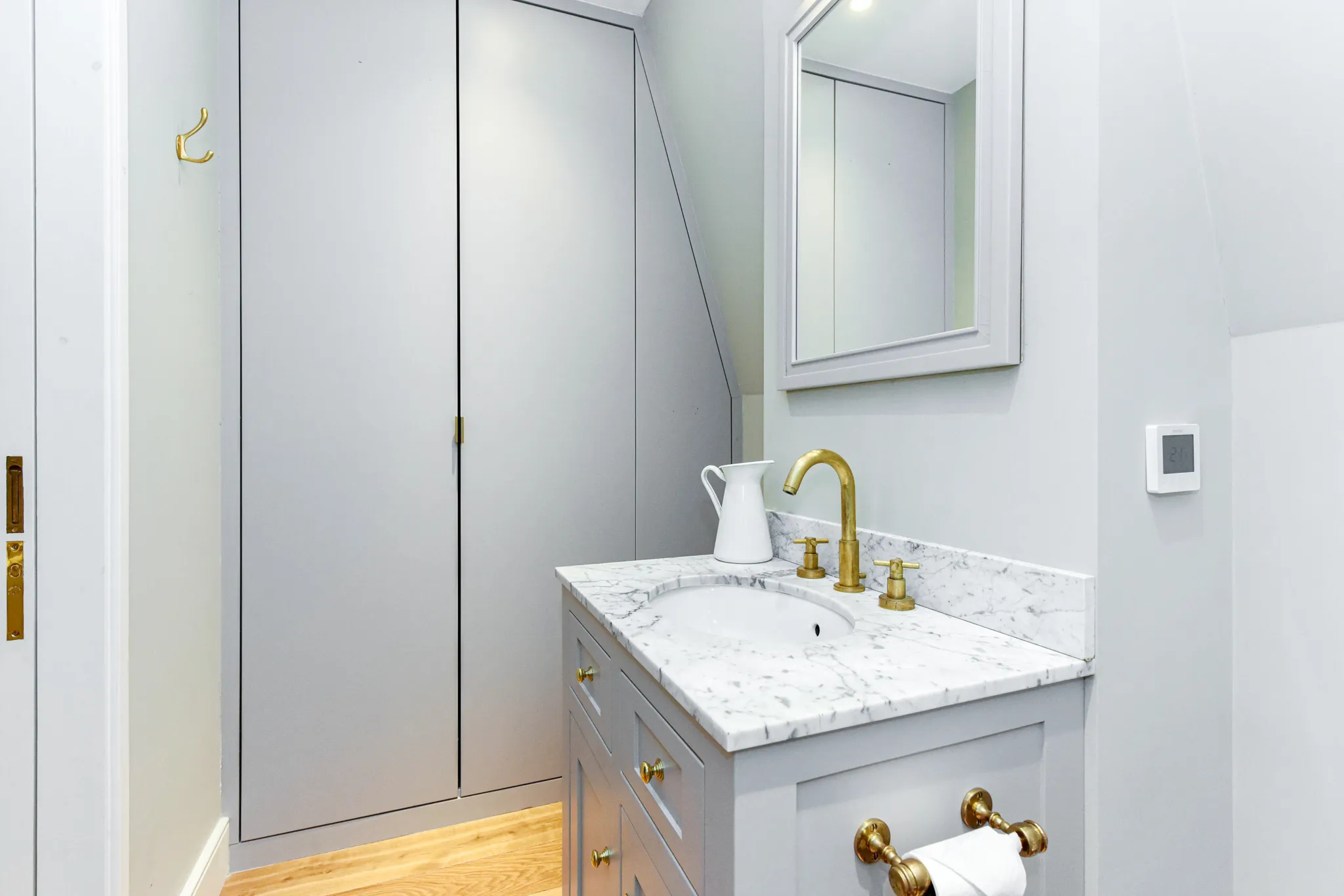 Ladbroke Walk, holiday mews in Holland Park, London