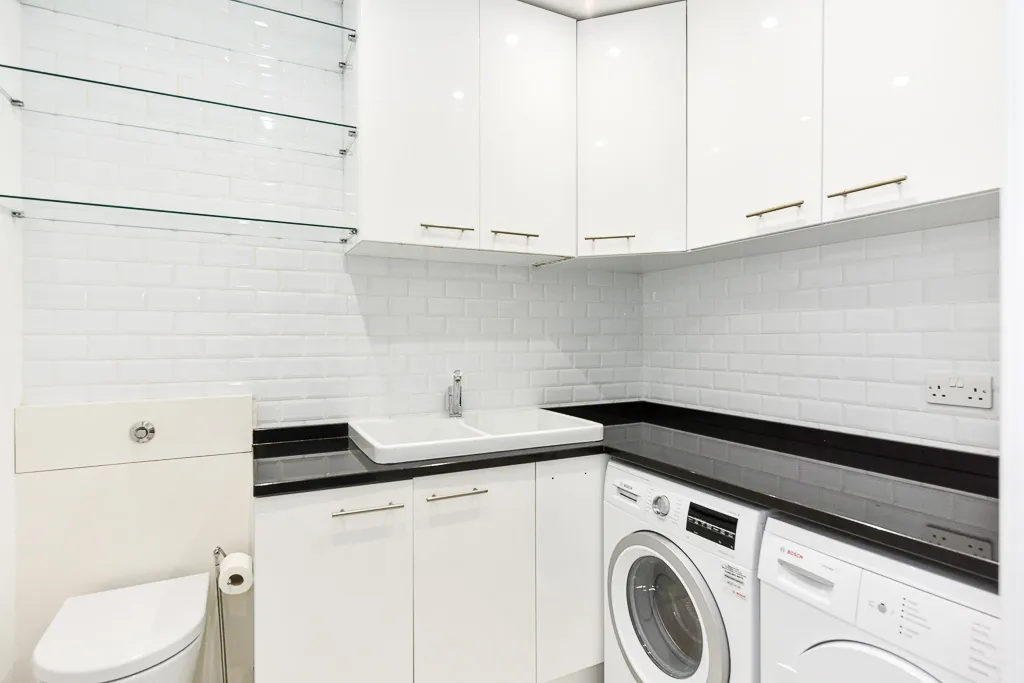 Boyne Terrace Mews, holiday mews in Holland Park, London