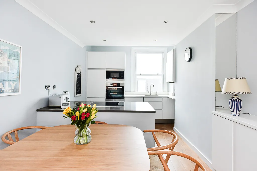 New Kings Road, holiday apartment in Fulham, London