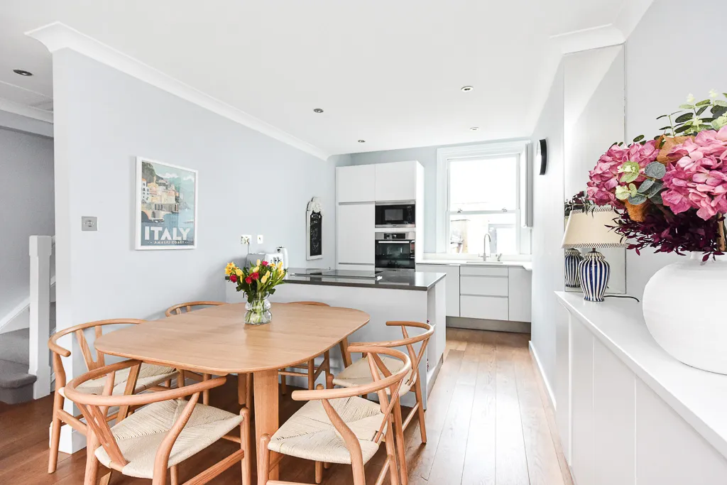 New Kings Road, holiday apartment in Fulham, London