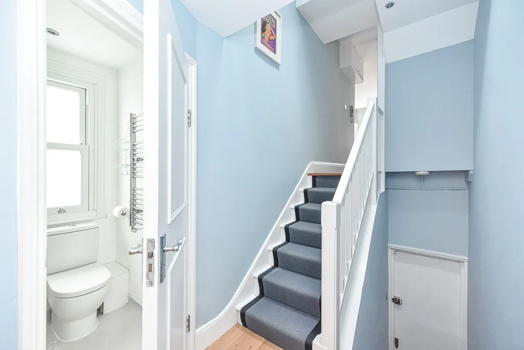 New Kings Road, holiday apartment in Fulham, London