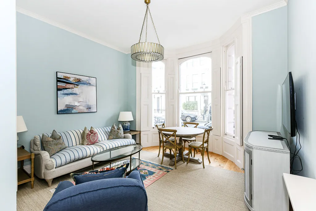 Arundel Gardens, holiday apartment in Notting Hill, London