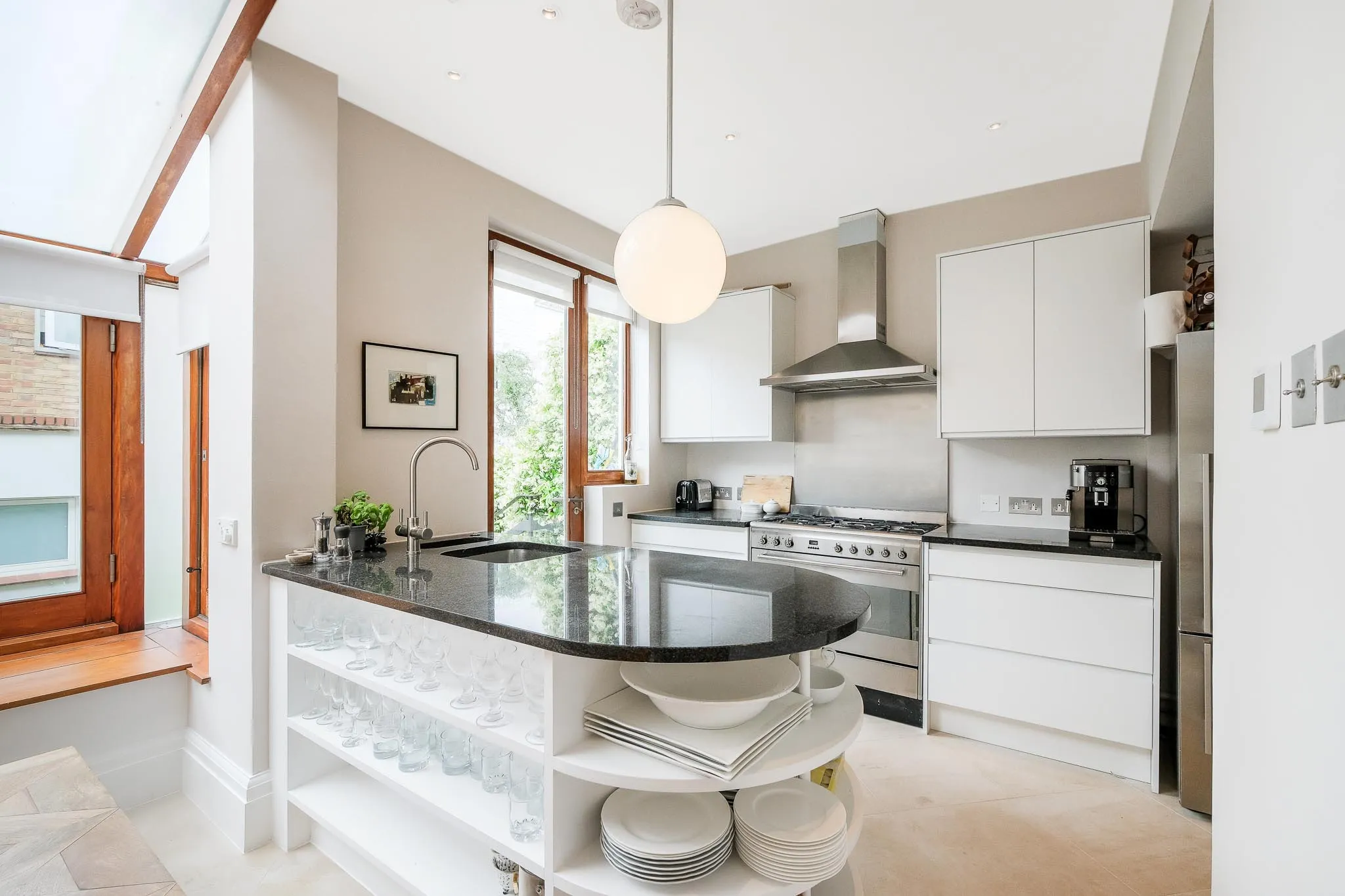 Moscow Road, holiday home in Notting Hill, London