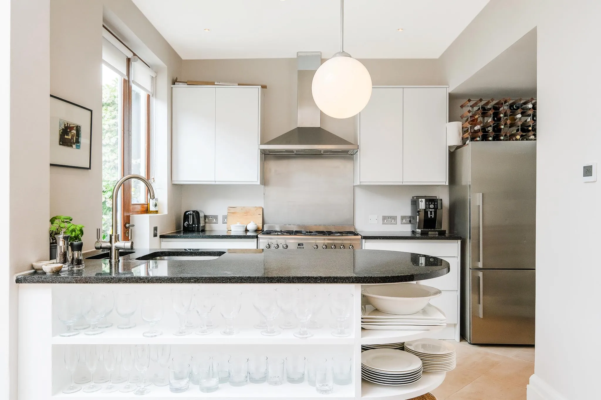 Moscow Road, holiday home in Notting Hill, London