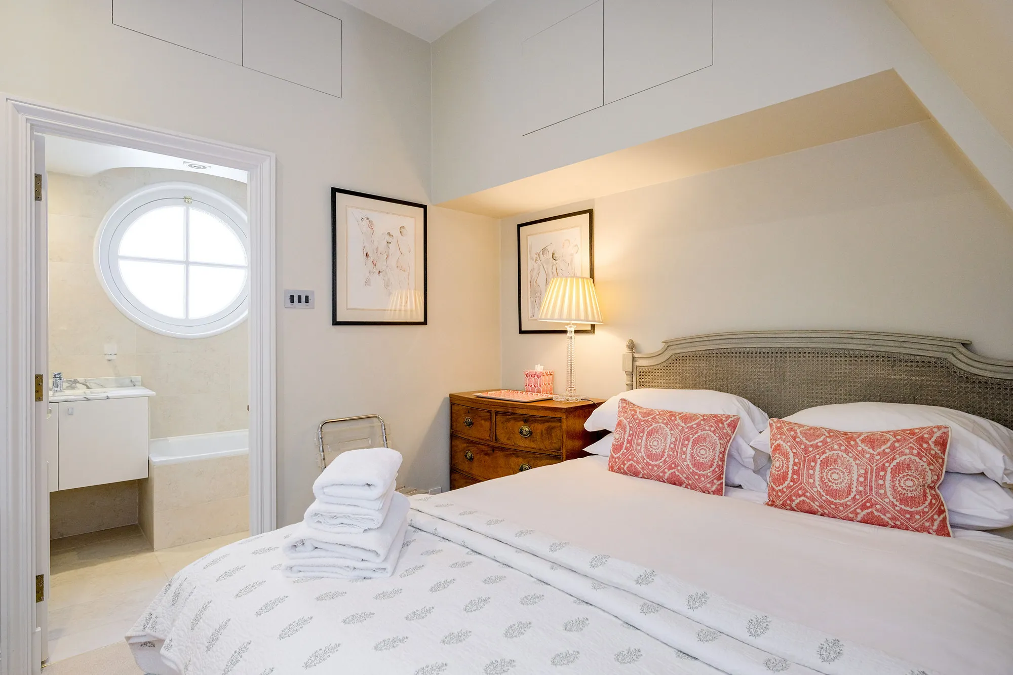 Cadogan Street, holiday townhouse in Chelsea, London