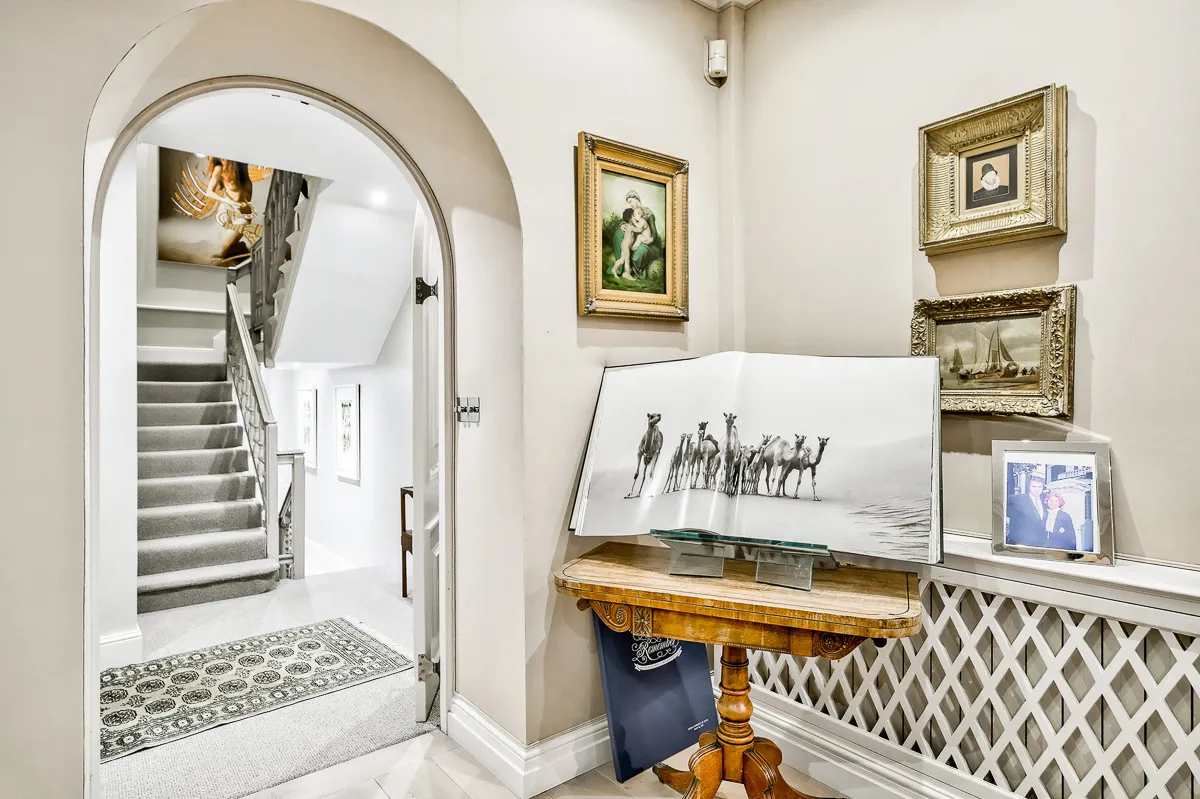 Cheyne Walk, holiday townhouse in Chelsea, London