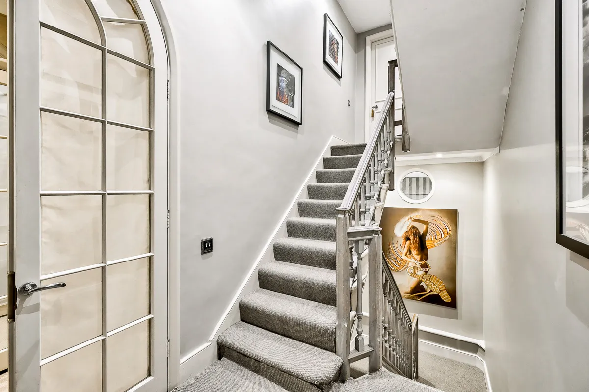 Cheyne Walk, holiday townhouse in Chelsea, London