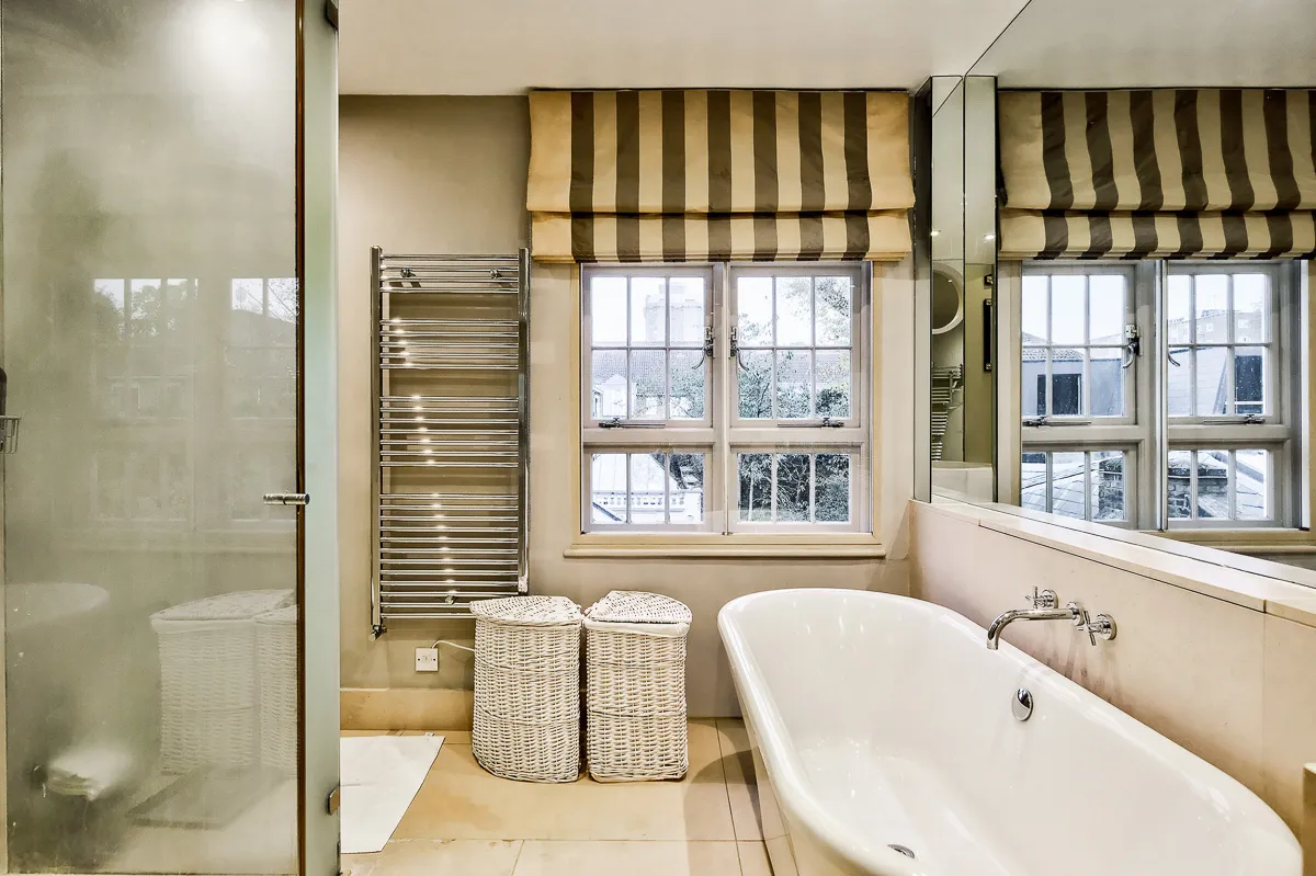 Cheyne Walk, holiday townhouse in Chelsea, London