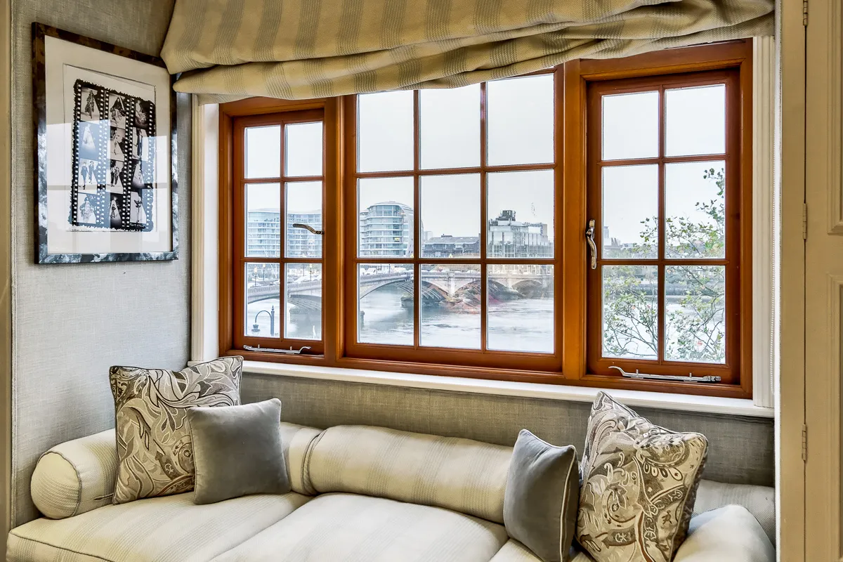 Cheyne Walk, holiday townhouse in Chelsea, London