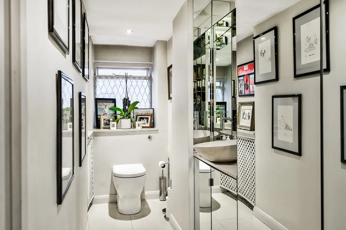 Cheyne Walk, holiday townhouse in Chelsea, London