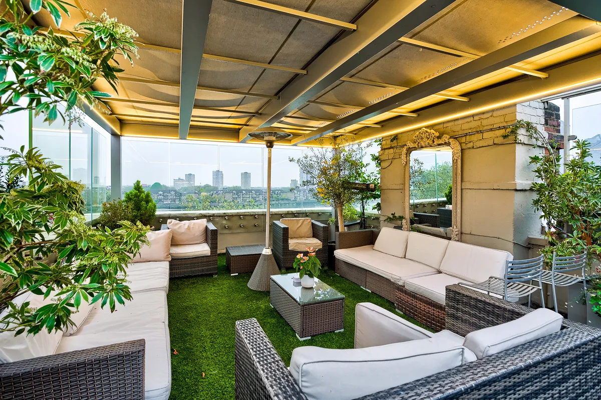 Cheyne Walk, holiday townhouse in Chelsea, London