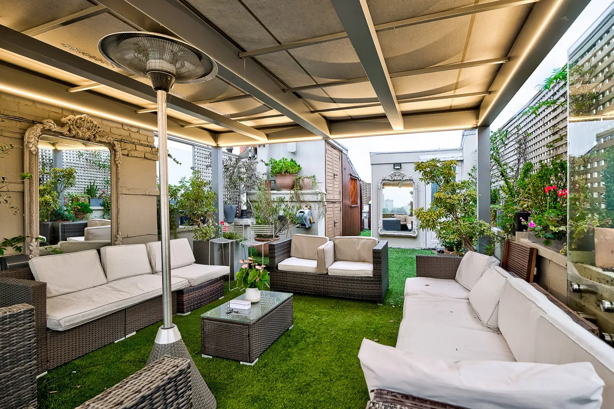 Cheyne Walk, holiday townhouse in Chelsea, London