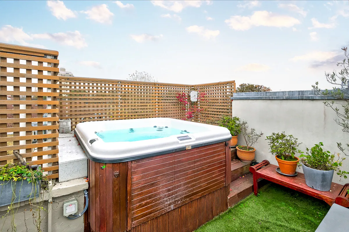 Cheyne Walk, holiday townhouse in Chelsea, London