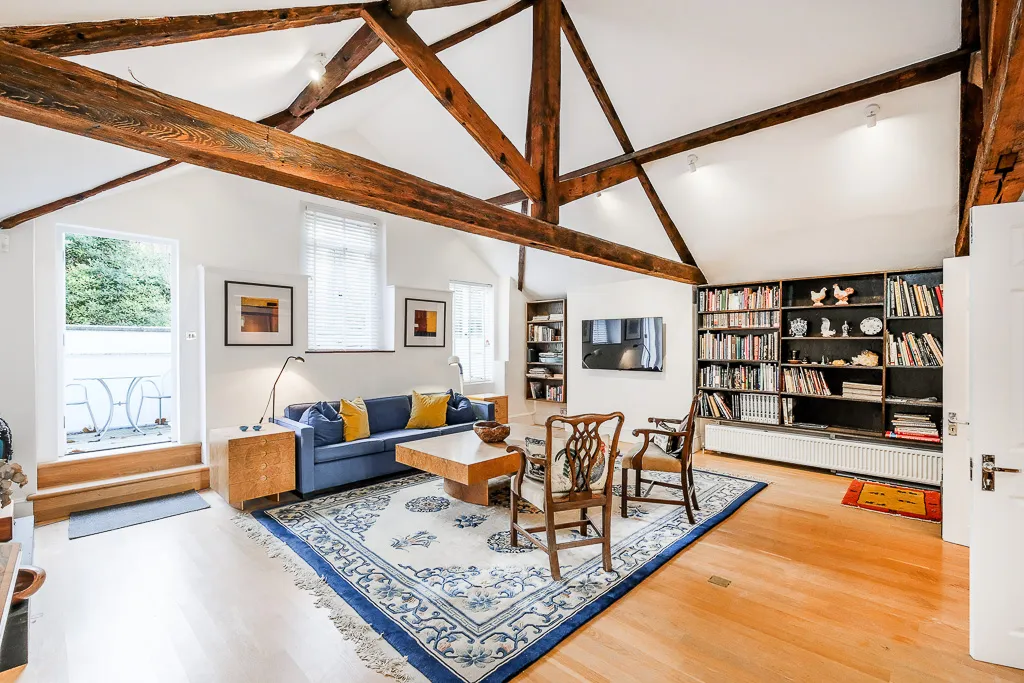 St Anselm's Place, holiday mews in Mayfair, London