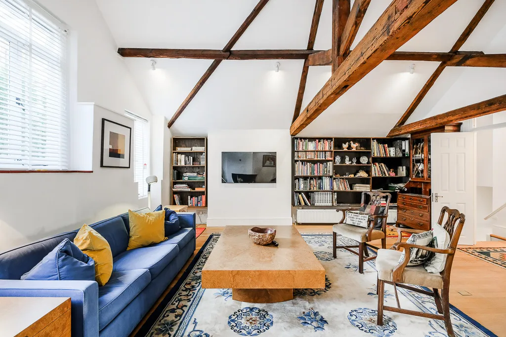 St Anselm's Place, holiday mews in Mayfair, London