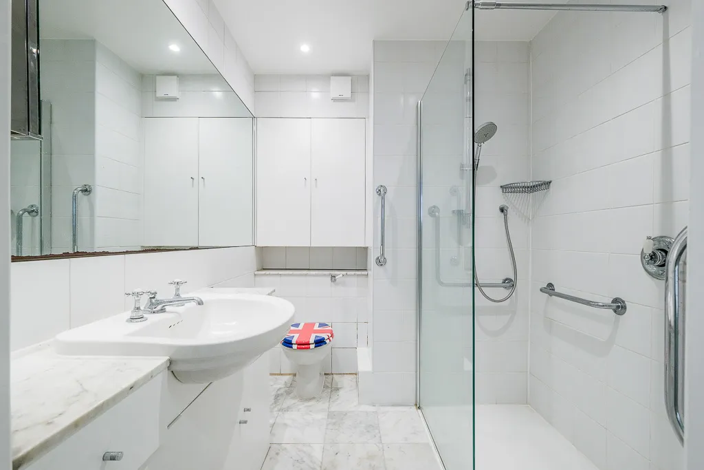 St Anselm's Place, holiday mews in Mayfair, London