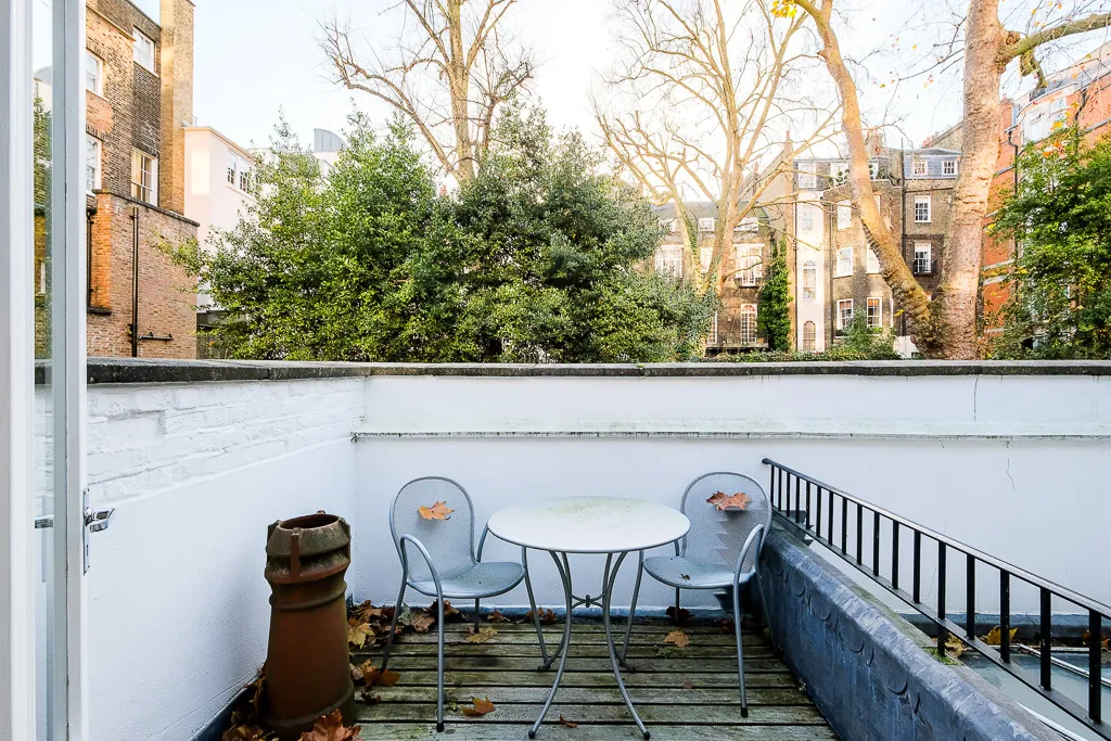 St Anselm's Place, holiday mews in Mayfair, London