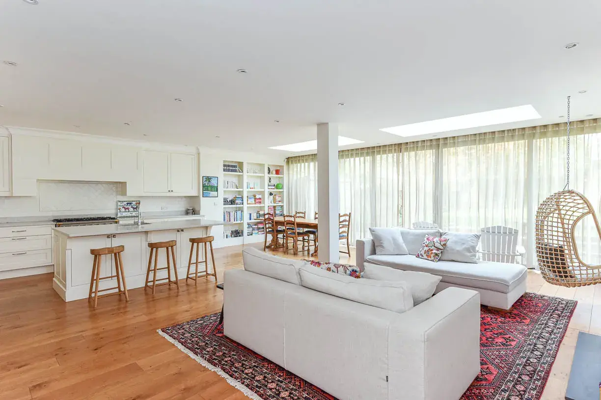 Brondesbury Road, holiday home in Hampstead, London
