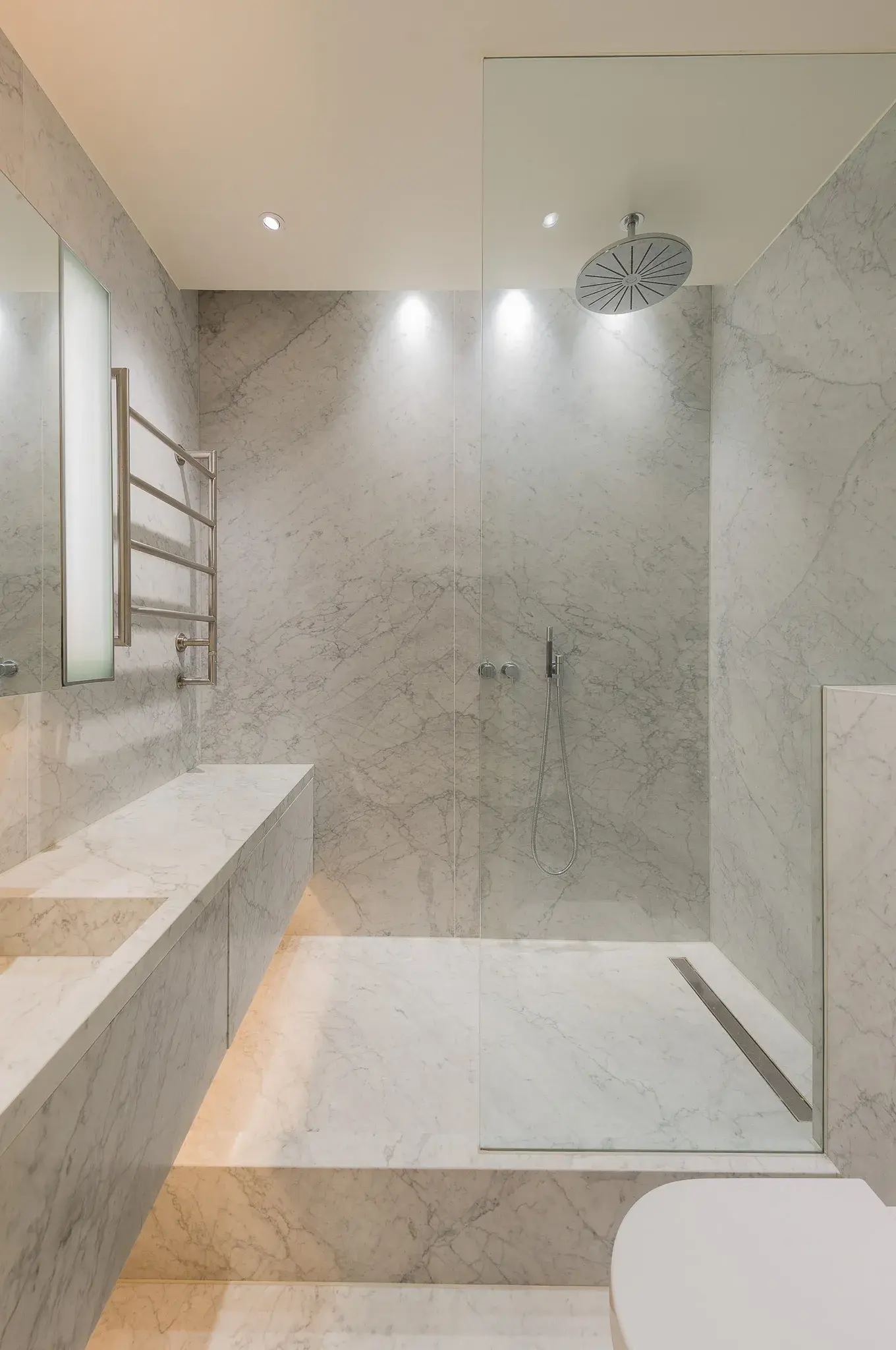 St James', holiday home in Marylebone, London