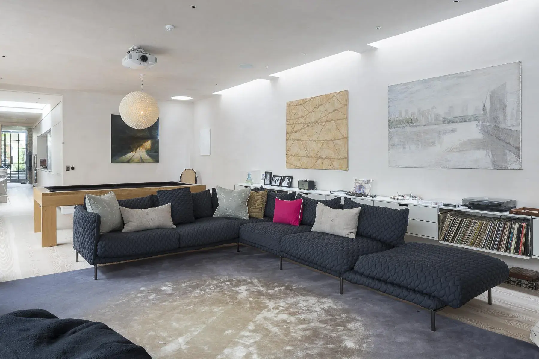 Blythe Road, holiday home in Kensington, London