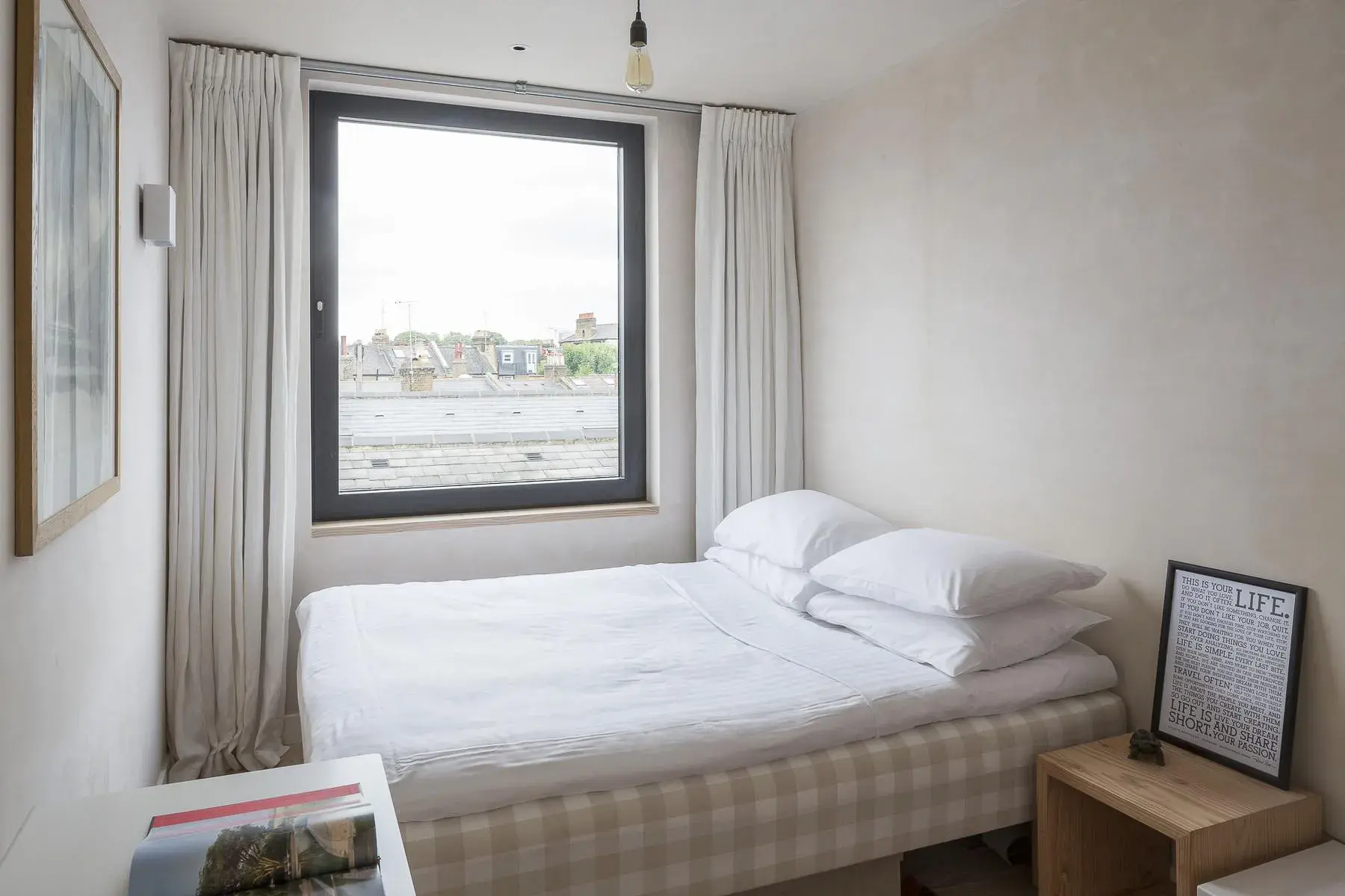 Blythe Road, holiday home in Kensington, London