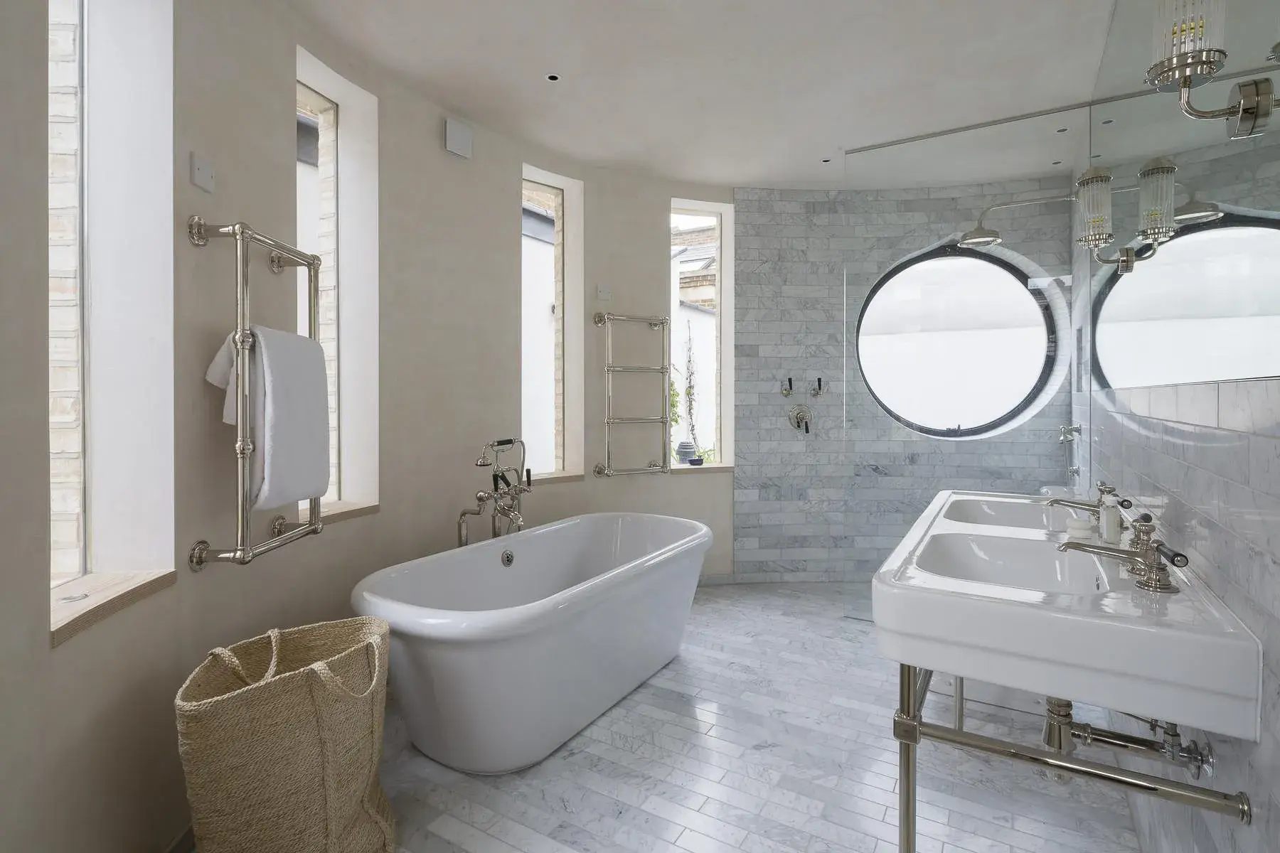 Blythe Road, holiday home in Kensington, London