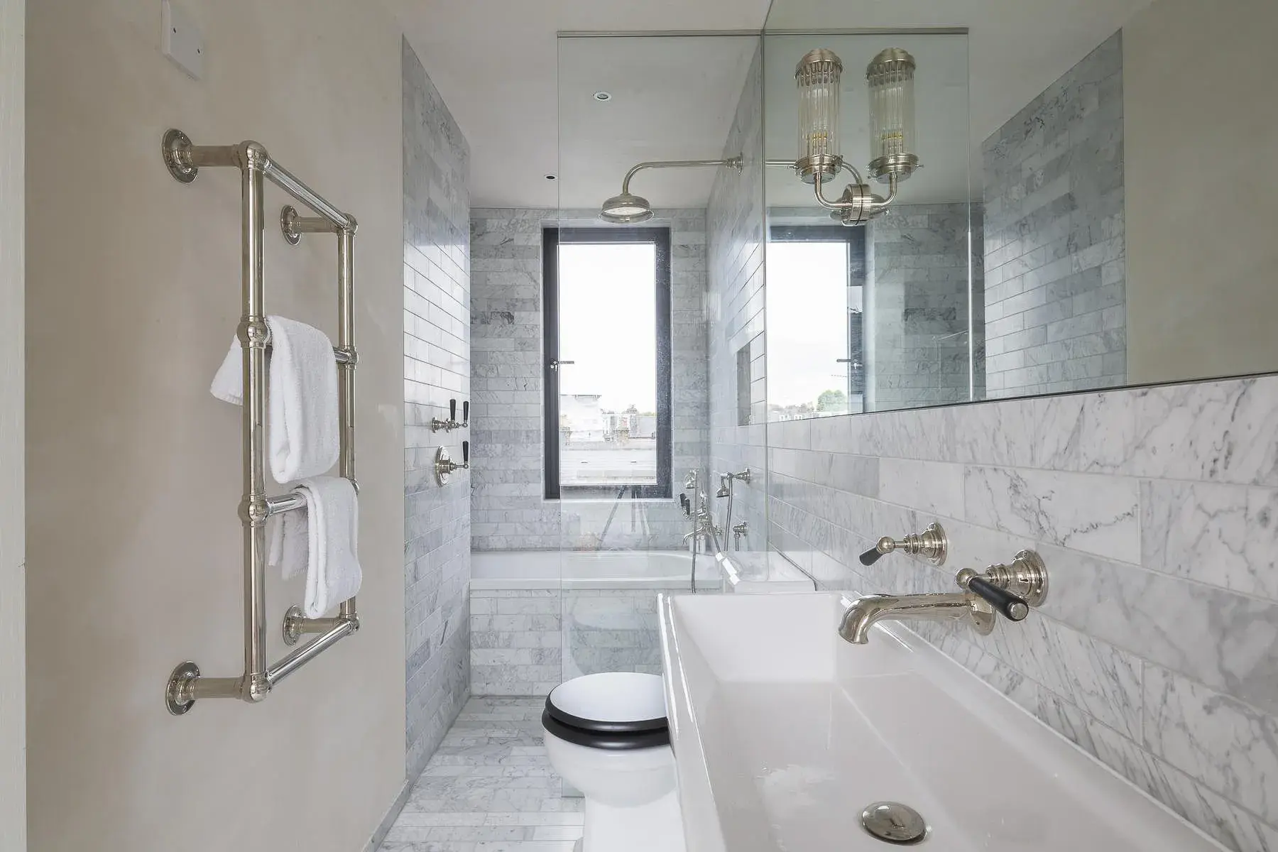 Blythe Road, holiday home in Kensington, London