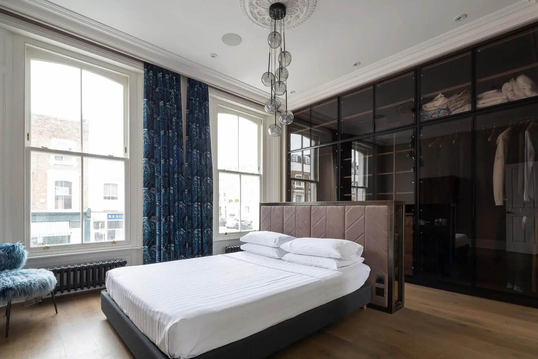 Chalcot Road, holiday home in Primrose Hill, London