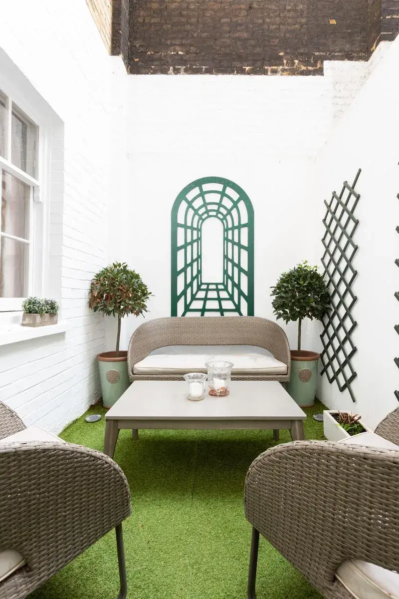 Claverton street, holiday home in Pimlico, London