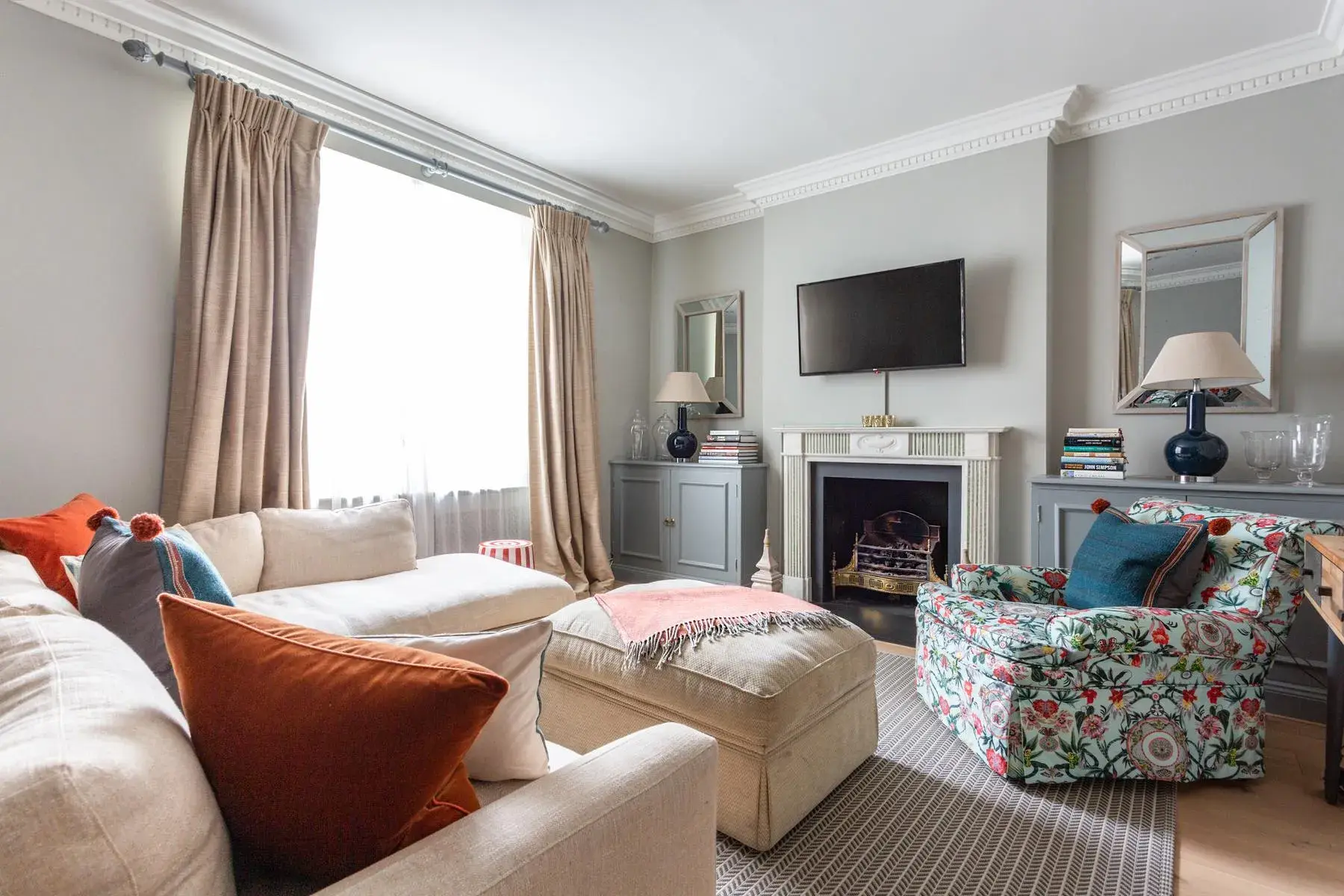 Claverton street, holiday home in Pimlico, London