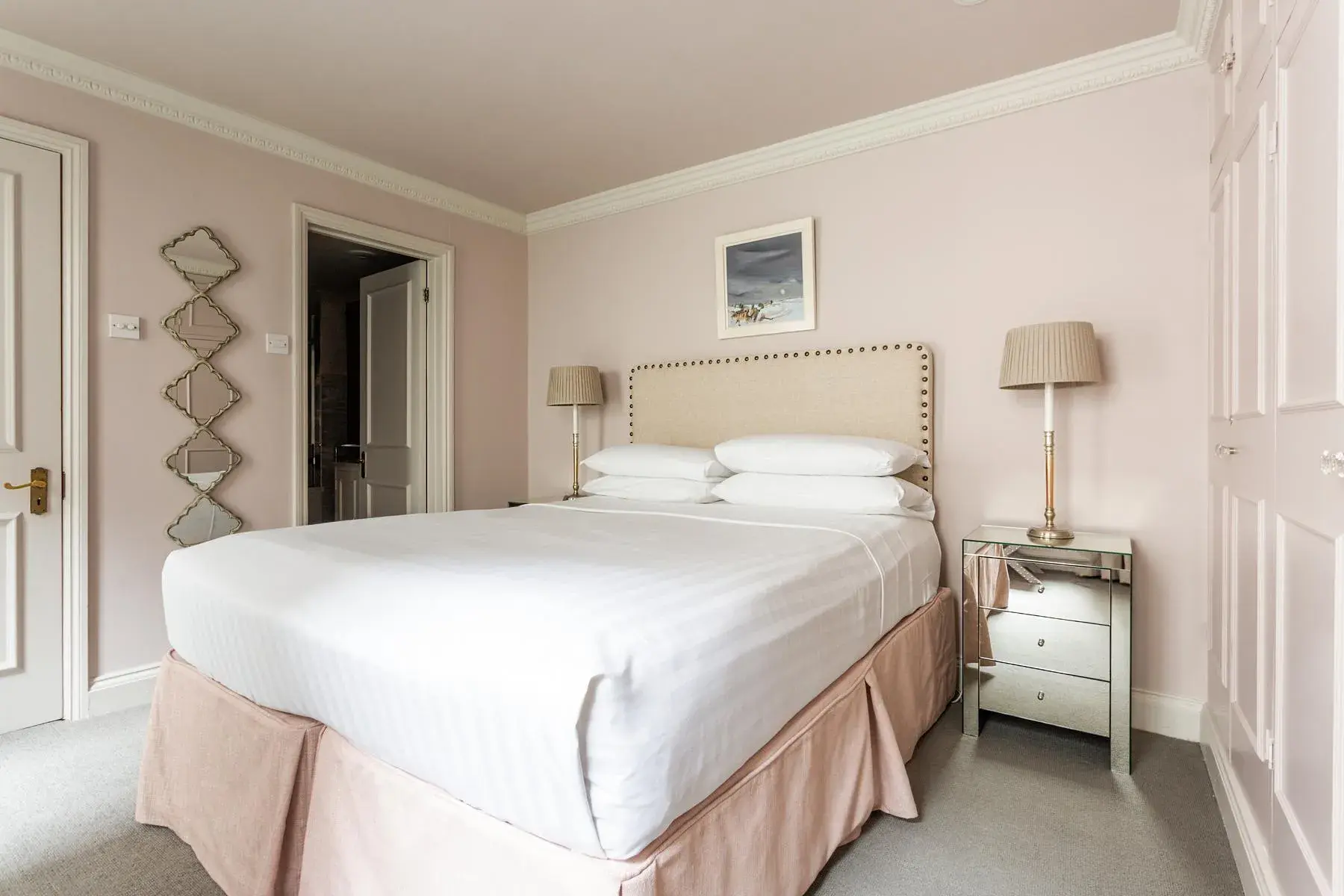 Claverton street, holiday home in Pimlico, London