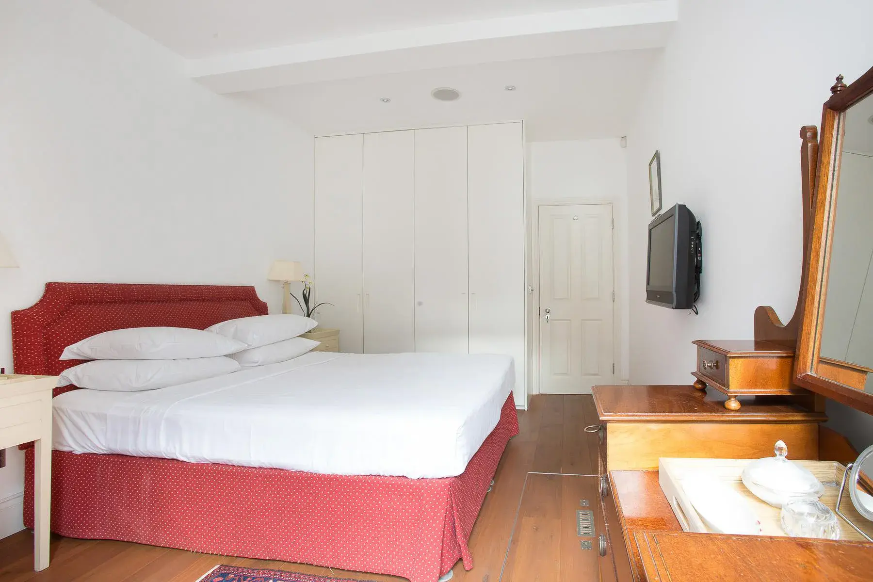 Courtfield Road , holiday home in South Kensington, London