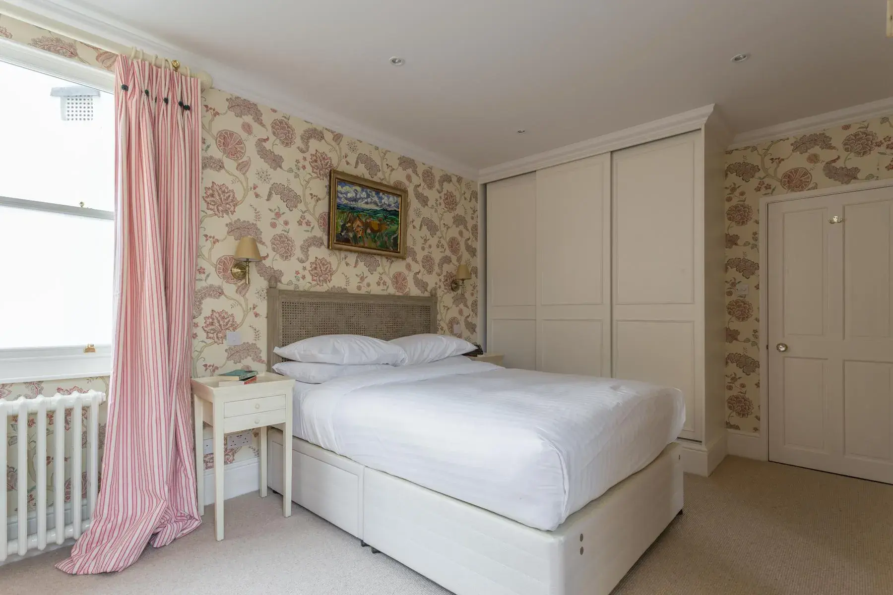 Elm Park Gardens , holiday home in Chelsea, London