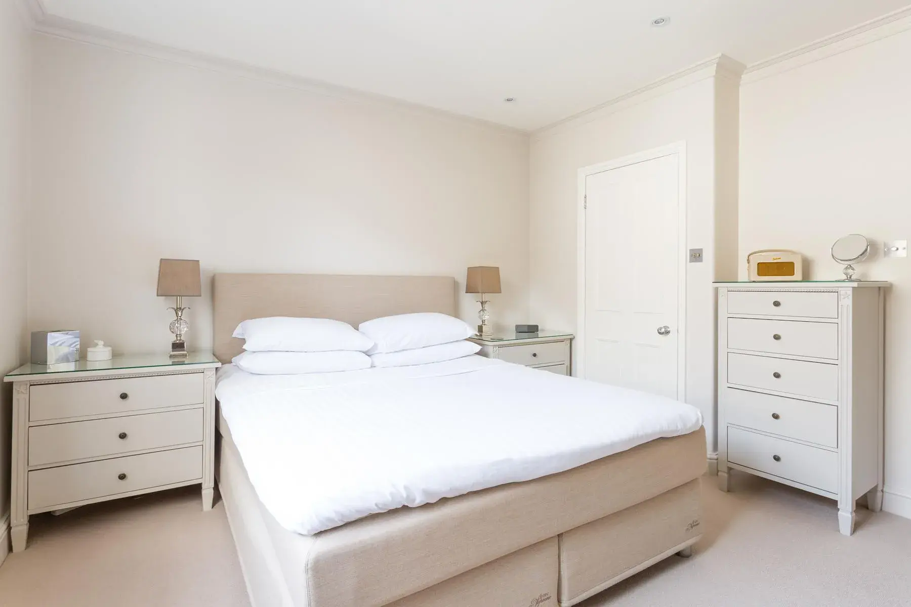 Kinnerton Street, holiday home in Belgravia, London