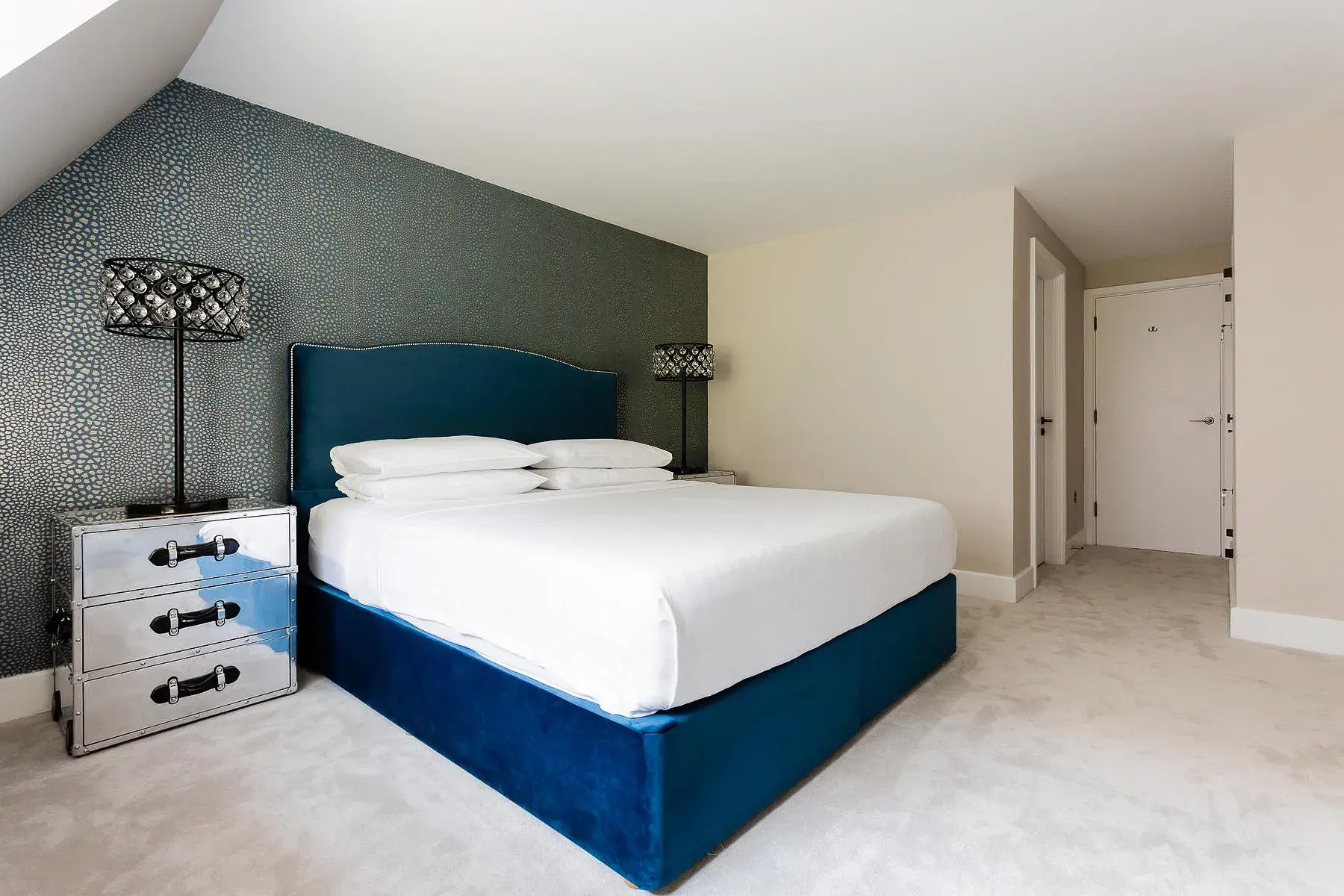 Kensington Church Street , holiday home in Kensington, London